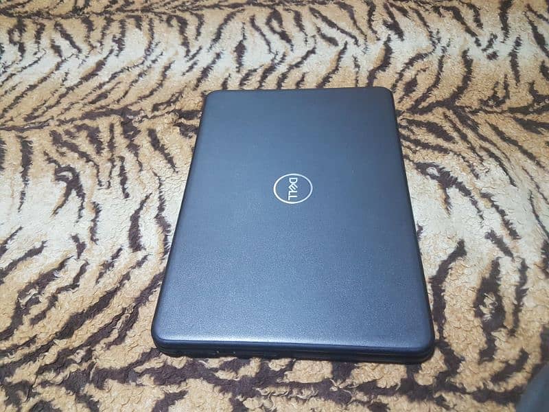 Dell Latitude 3300 core i3 7th Gen with DDR4 Ram 8