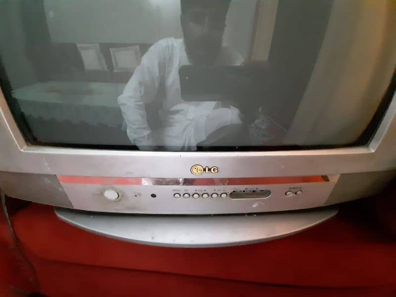 LG Television 1