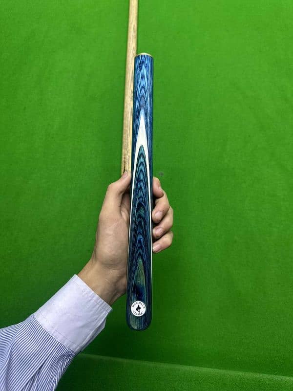 blue snake snooker cue 3