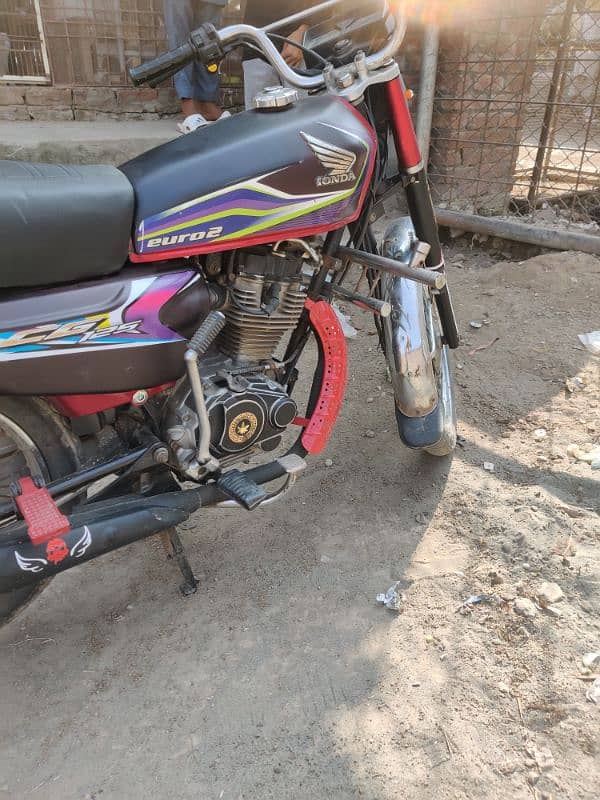 Honda 125 For Sale : 03061644013 2