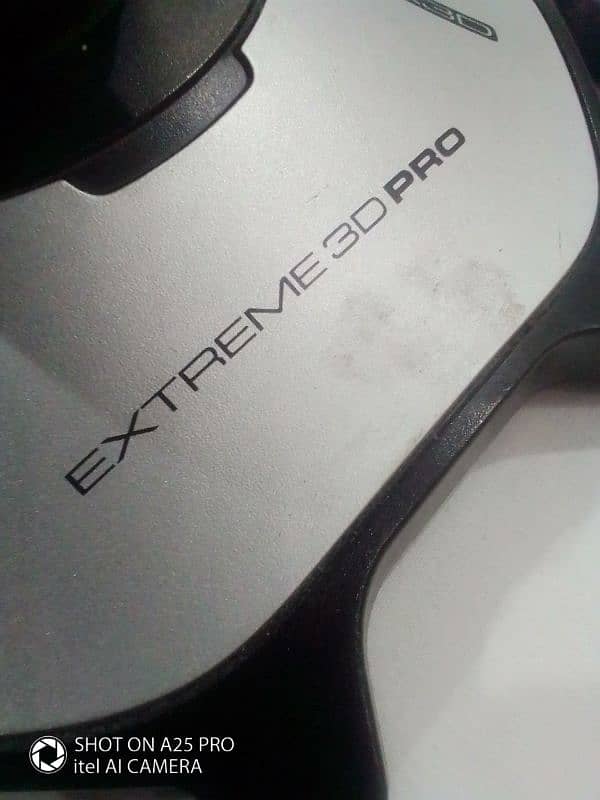 Logitech extreme 3d pro flight stick 0