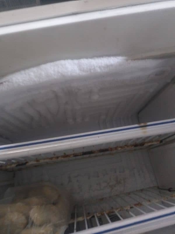 Dawlance fridge for sale 2