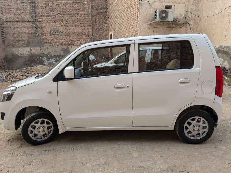 Suzuki Wagon R 2022 3