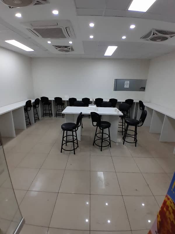 Furnished Office For Rent 4