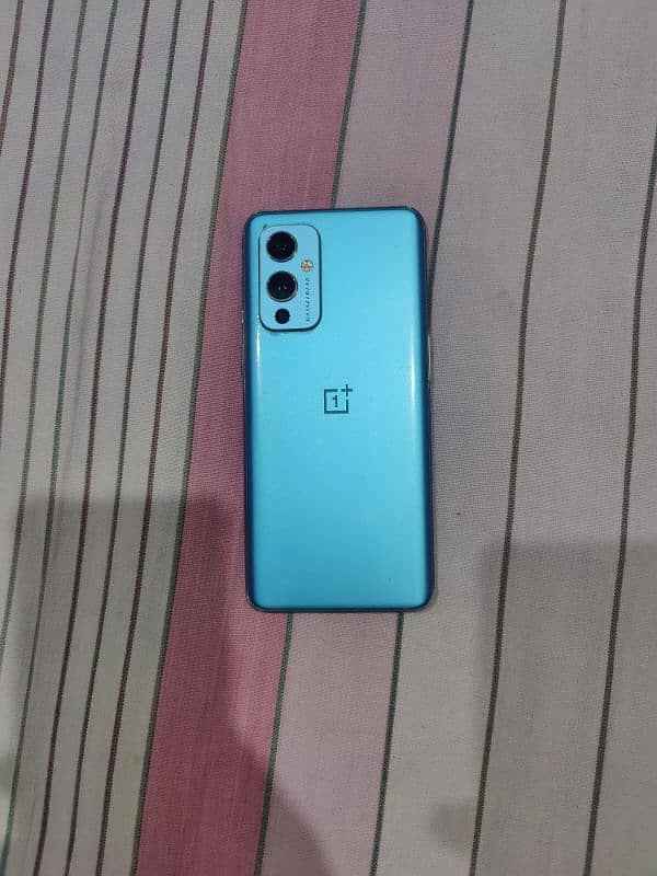 OnePlus 9 3