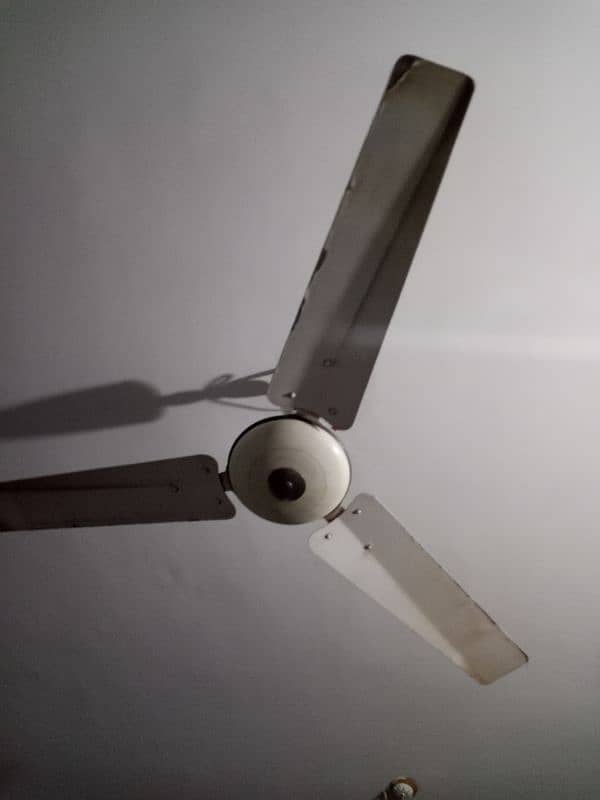 used celling fan 1