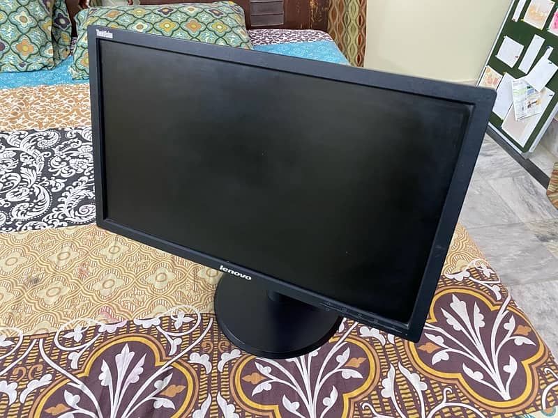 Lenovo imported LCD 22 inches Hdmi - like New 4