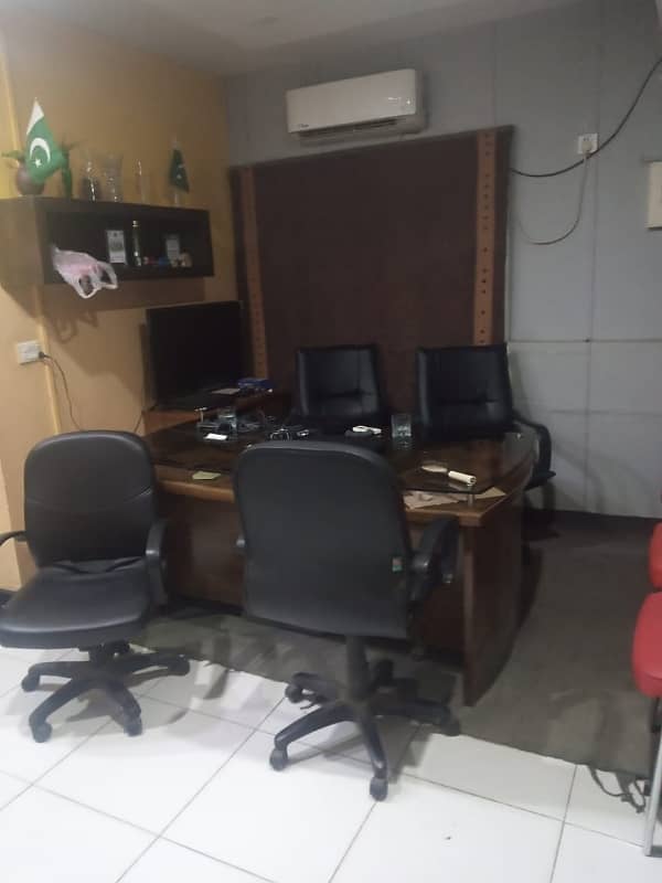 Fully Furnished Portion For Commercial Use 4