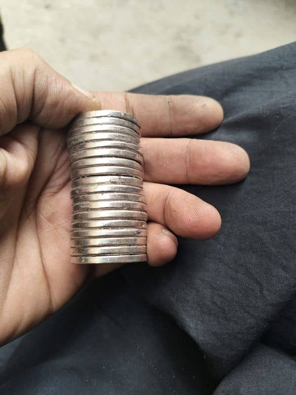 Neodymium Magnet 2