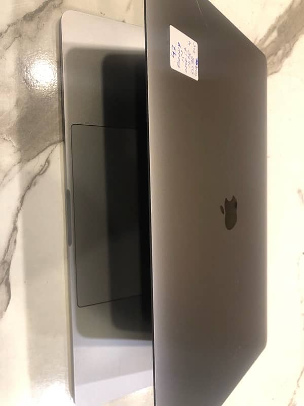 Apple Macbook 2019.15” for sale 3