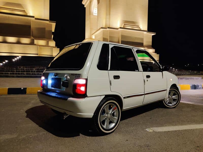 Suzuki Mehran VXR 2017 13