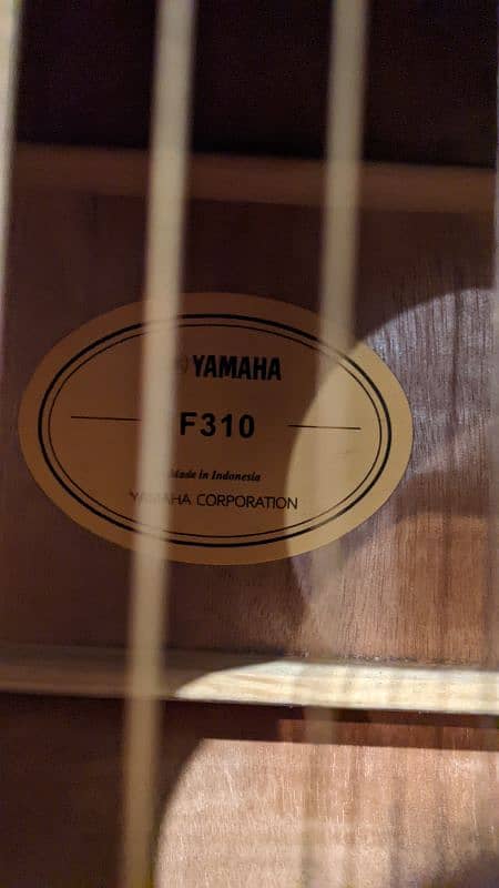 YAMAHA F310 FOR SALE 6