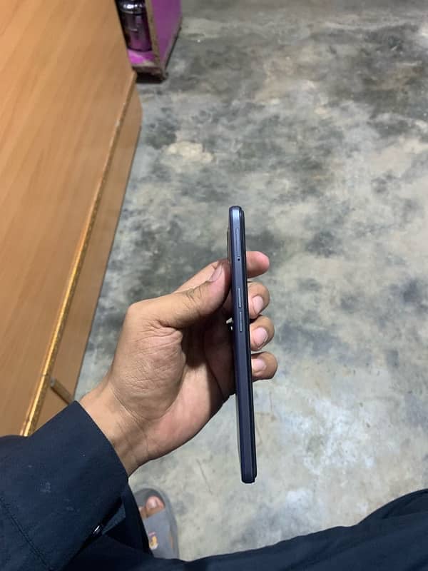 Oppo F17 2