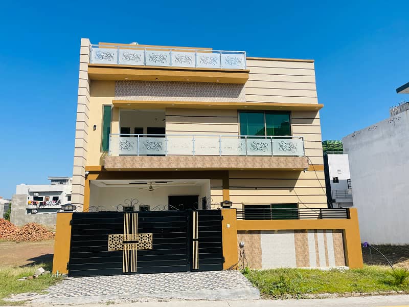 Brand-New 7 Marla HOUSE For Rent In Bustling Citi Housing Jhelum! 1