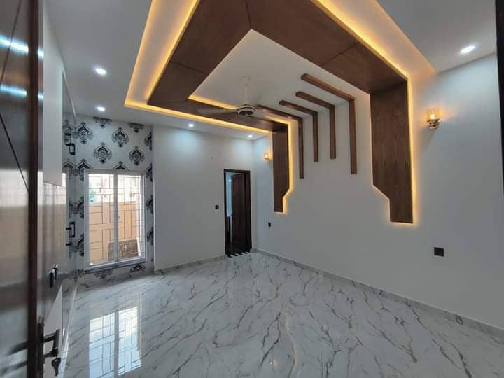 5 Marla Brand New Luxury House For Sale In OVERSEAS C Block (SECTOR C) Bahria Town Lahore 1