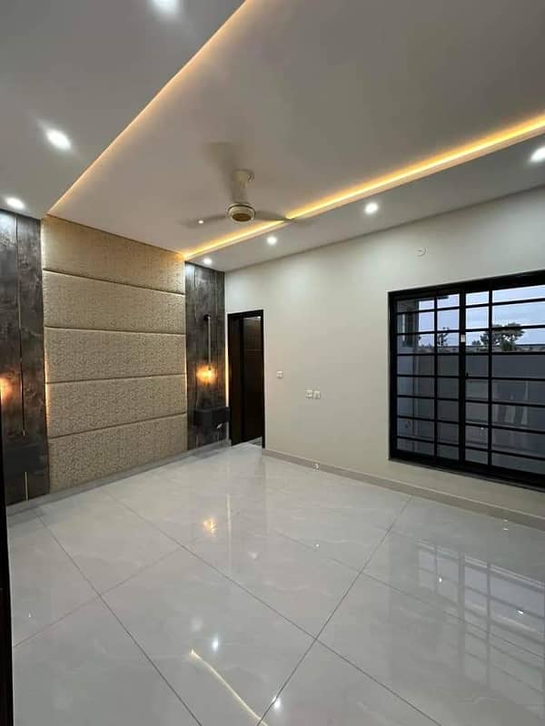 5 Marla Brand New Luxury House For Sale In OVERSEAS C Block (SECTOR C) Bahria Town Lahore 8