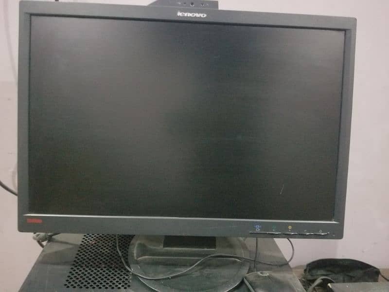 Lenovo Led 22inch All Ok No Line no Any Fault 1