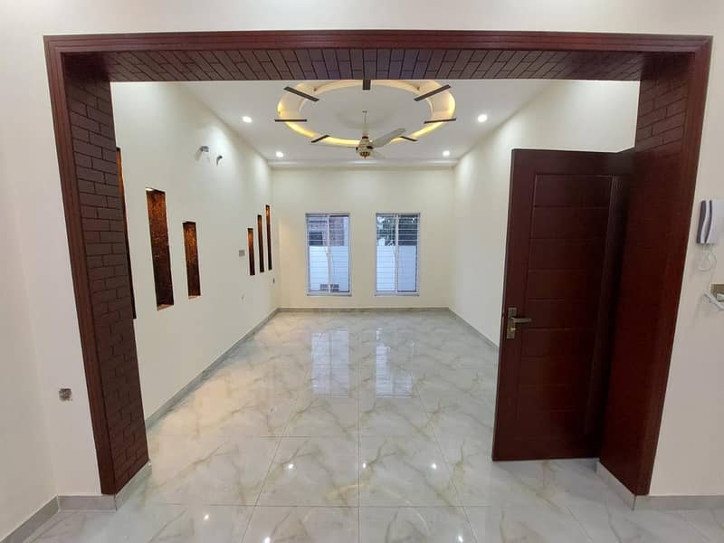 Spacious 10 Marla House Available For Sale In Citi Housing Society 3