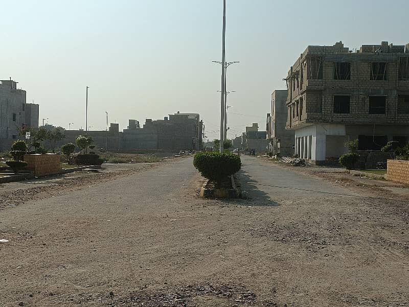 200 Square Yard Commercial Plot For Sale In Falaknaz Dream City In Reasonable Price 9