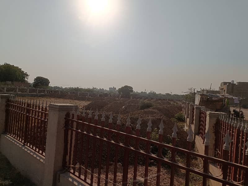 200 Square Yard Commercial Plot For Sale In Falaknaz Dream City In Reasonable Price 23