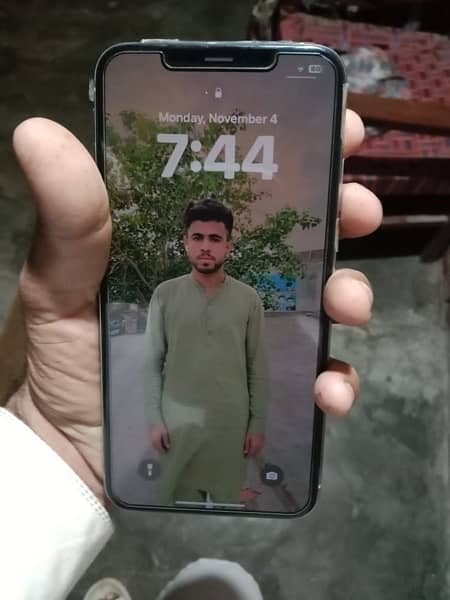 XS max eats Ap nu 03107046155 1