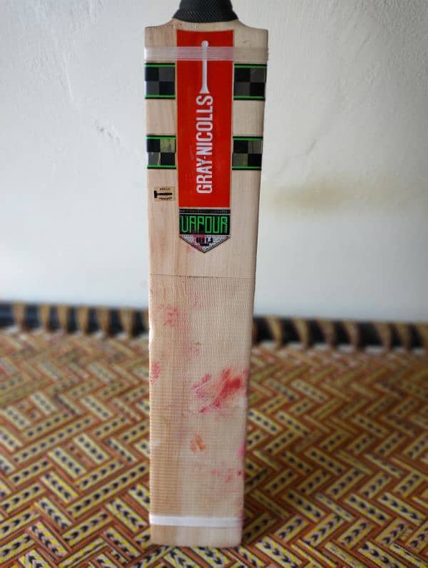 English willow cricket bat 2