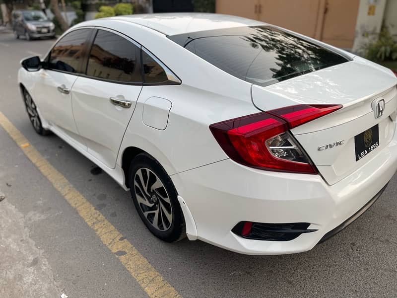 Honda Civic VTi Oriel Prosmatec 2018 4