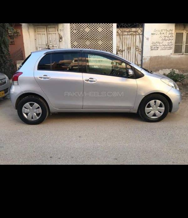 Toyota Vitz 2013 4