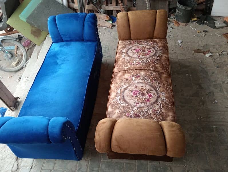 2 seter sofa puffy 5