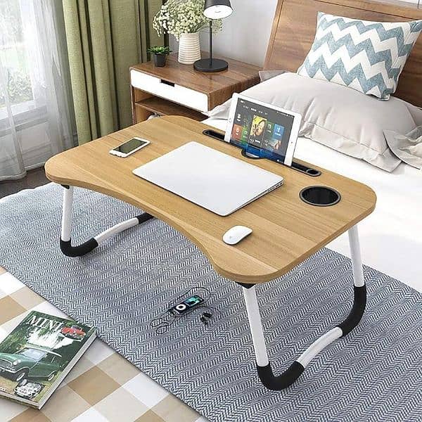 Lightweight And Portable Laptop Table 2