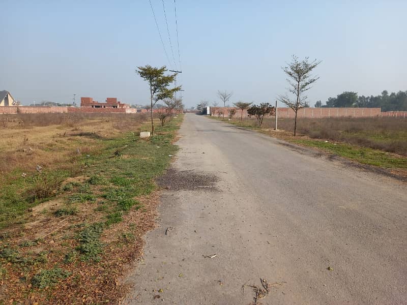 5 MARLA PLOT AVAILABLE FOR SALE IN DHA 0