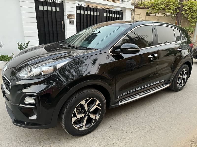 Kia Sportage Alpha 2021 End Black One Owner Like New 4