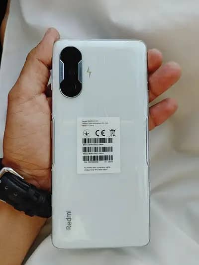 Redmi k 40 12/256 0