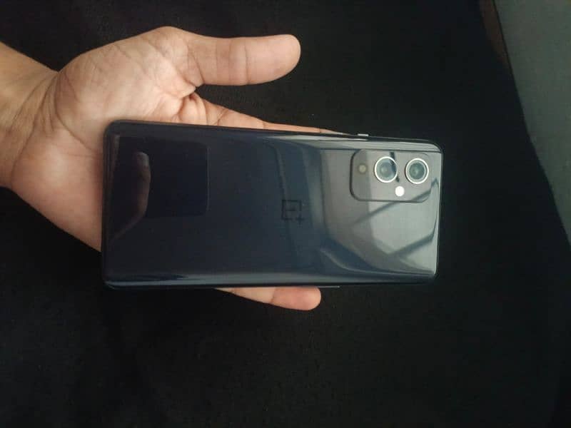 OnePlus 9 12/256 8