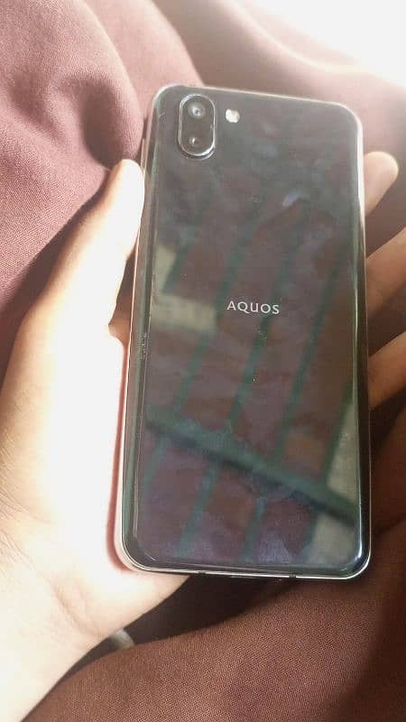 Aquos r2 new condition 10/10 non pta 1