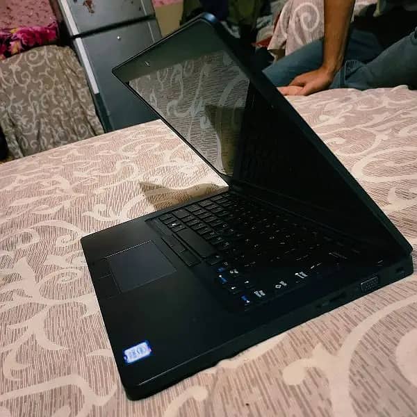 Urgent Sale, Dell i5 8th Generation, low price 6