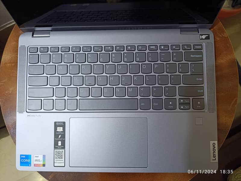 Ideapad Flex 5 x360 2-in-1 14" Like Brand New 3