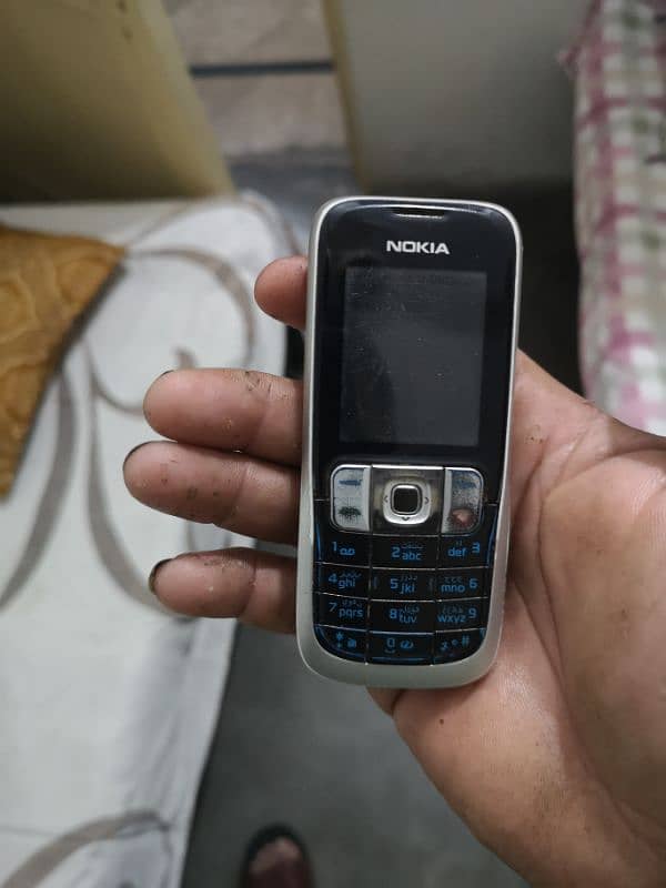 orignal nokia 2630 antique model ha jis bhai ko Lena whi rabta kray 0