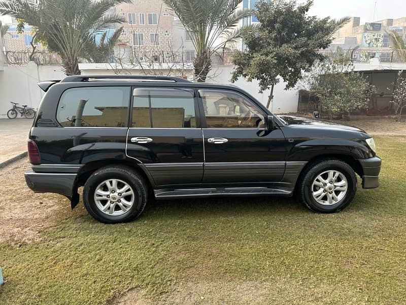 Toyota Land Cruiser 2003 7