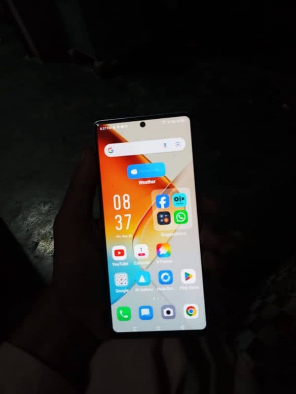 infinix note 40 8+8/256 full box mobile wattsap 03474133815 7