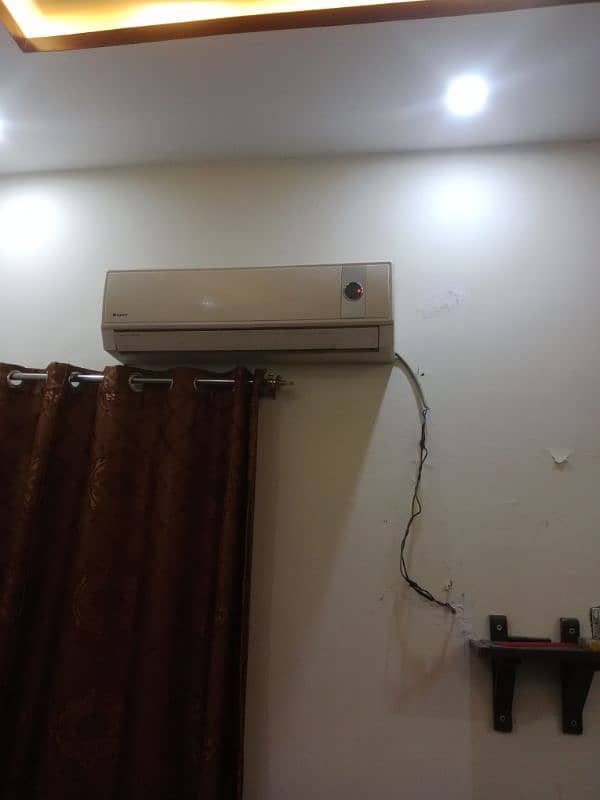 gree split AC 1.5 Ton 0