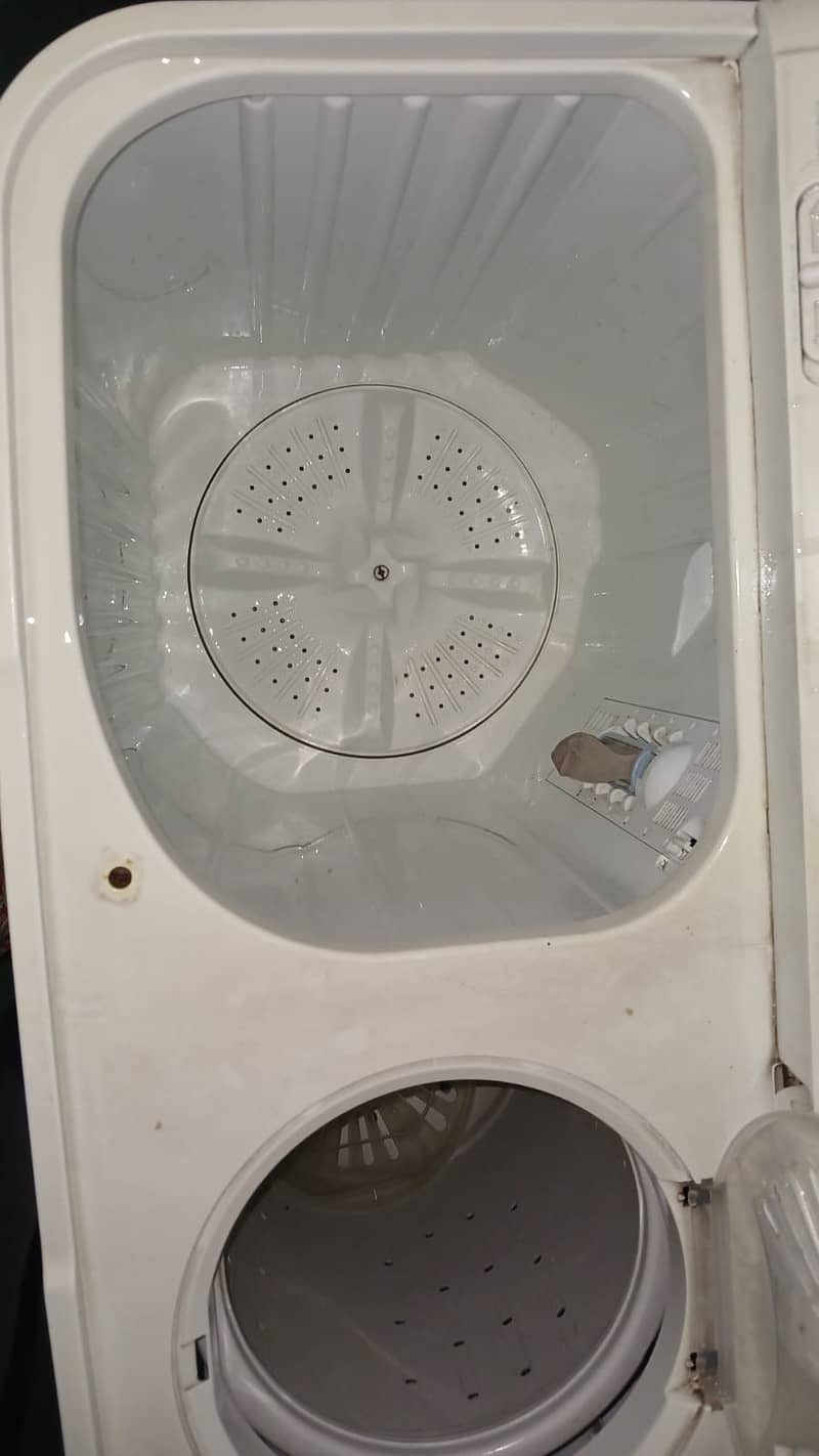 Haier washing machine with dryer 2