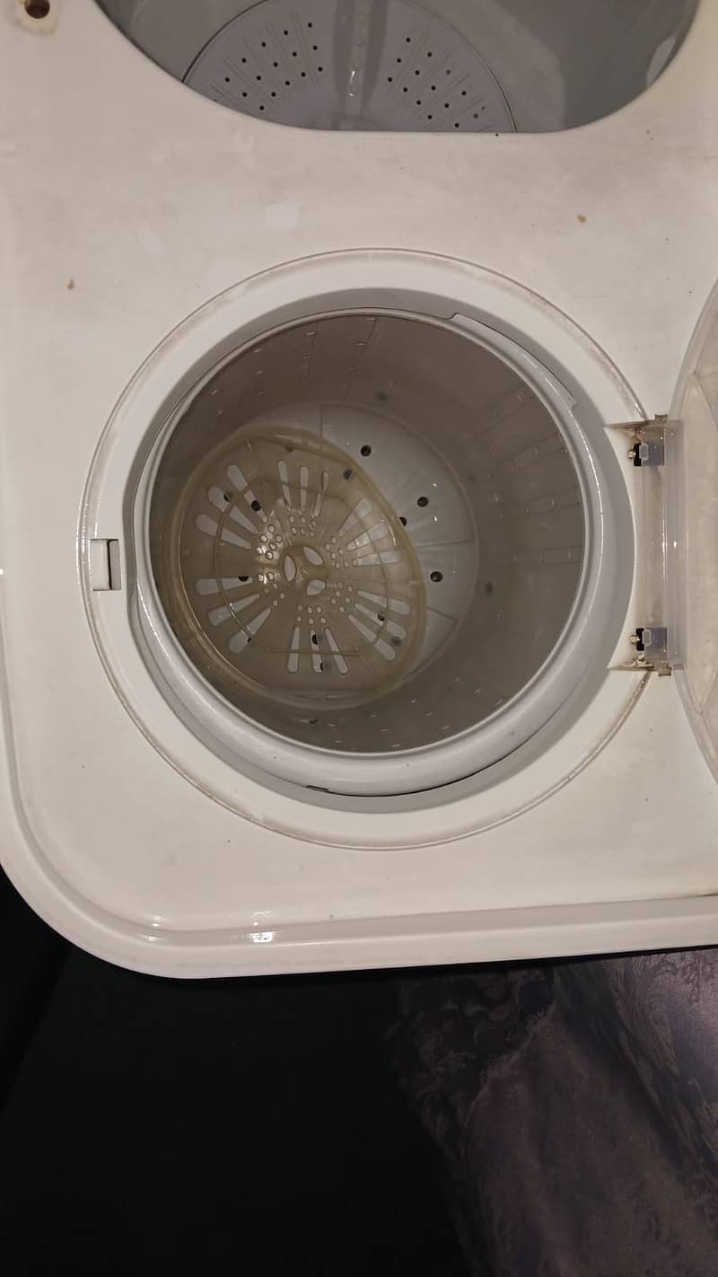 Haier washing machine with dryer 4