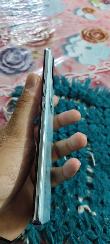 Vivo v30 10/10 condition 256gb 1