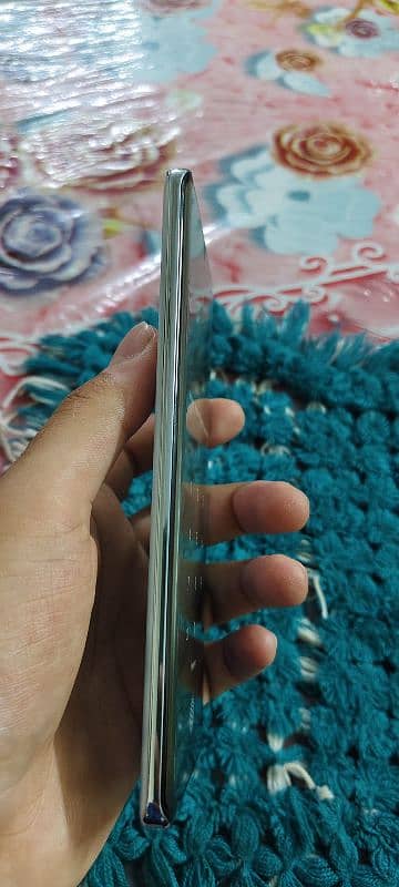 Vivo v30 10/10 condition 256gb 2