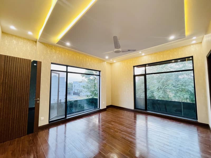 100% Original Pictures Beautiful Corner House For Sale In State Life Society Phase 1 39