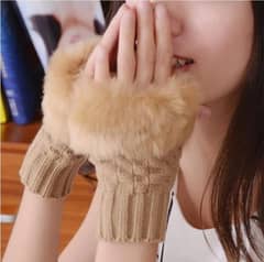 fashion able gloves