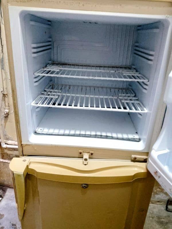 PEL fridge used condition 1