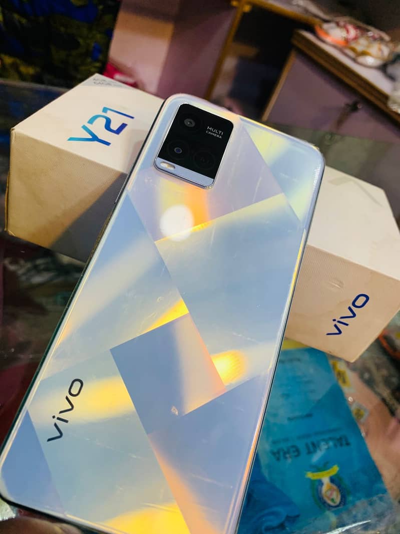 vivo y 21 0