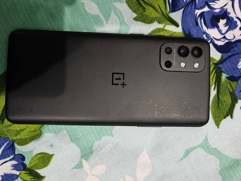 OnePlus 9r 12 256 2